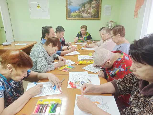 Конкурс рисунков «Звери, птицы, лес и я -  наша дружная Земля!»