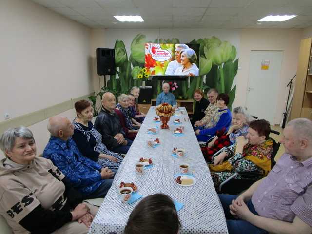 Встреча за самоваром «Какие наши годы» (к декаде пожилых людей)