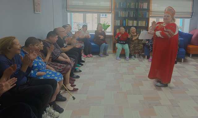 Фольклорное мероприятие «Играй, гармонь, звени, частушка!»