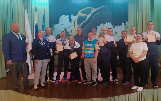 Ежегодный Спортивный Турнир по силовым видам спорта (пауэрлифтинг)